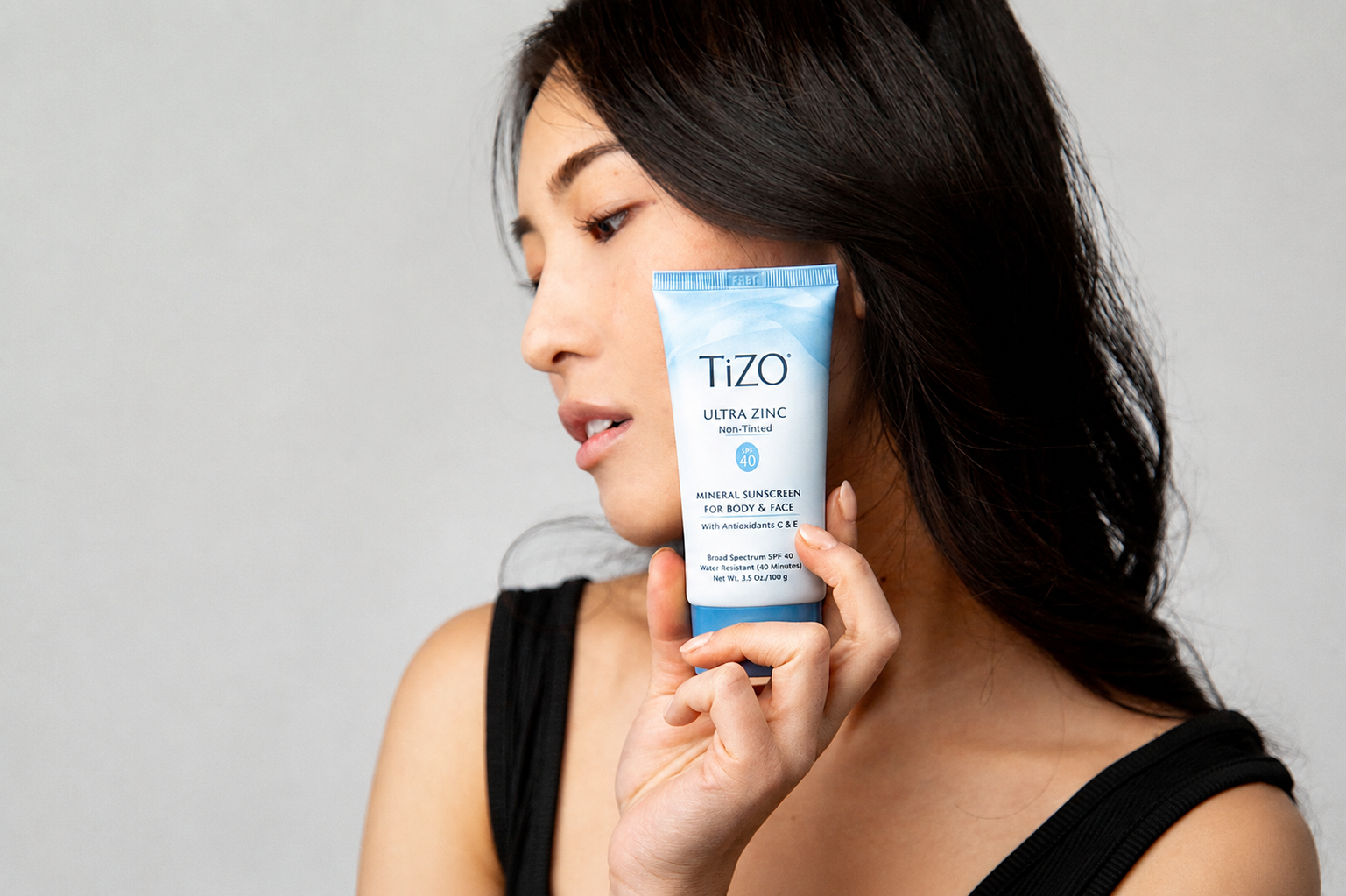TiZO Ultra Zinc SPF40 – Kem chống nắng khoáng chất cho da mặt và cơ thể